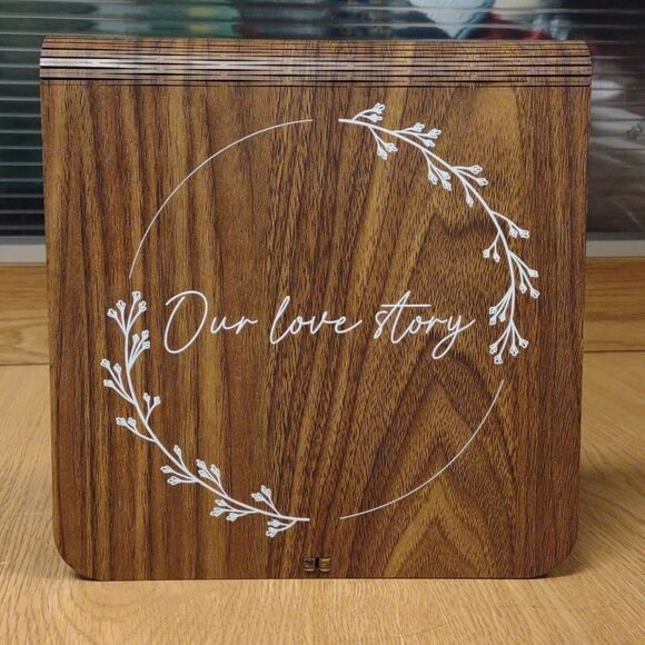 Heather and Willow Keepsake Memory Wedding Couple Box - New - Picture 1 of 7